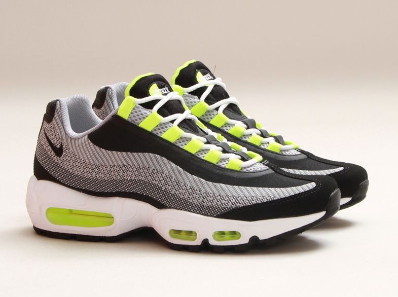 Nike Air Max 95 Jacquard "Neon"