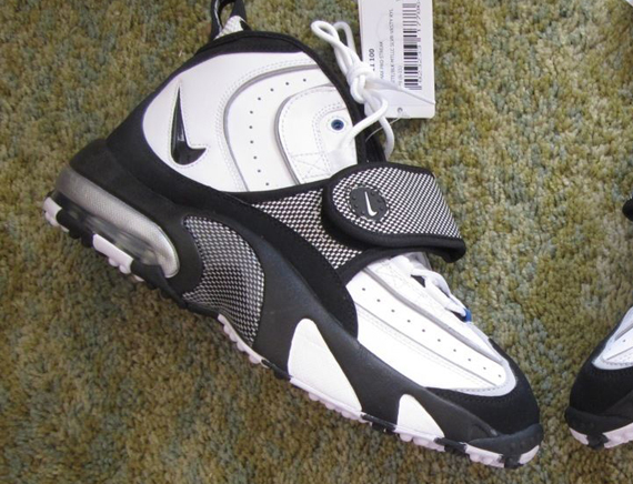 Nike Air Pro Streak - 2014 Retro Sample