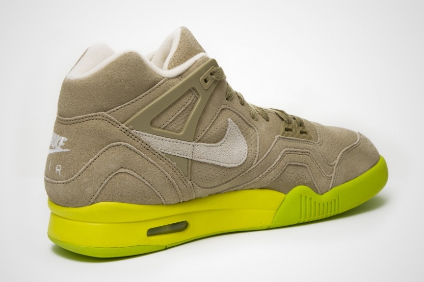 Nike Air Tech Challenge 2 Bamboo 03