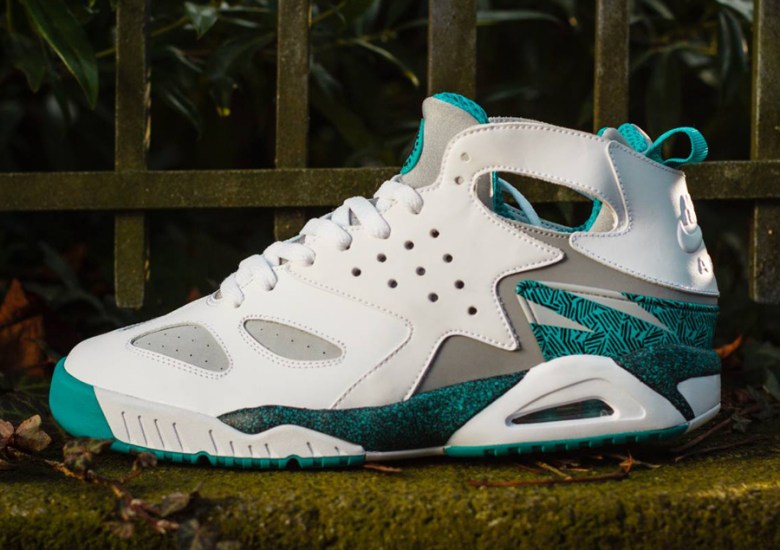 Nike Air Tech Challenge Huarache “Turbo Green”