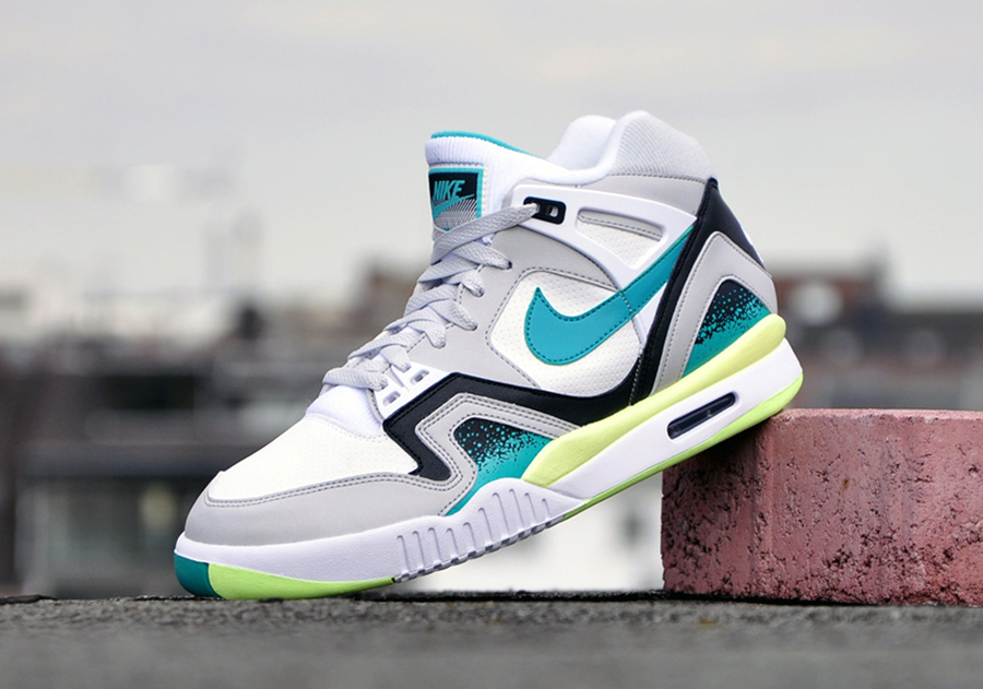 Nike Air Tech Challenge II "Turbo Green"