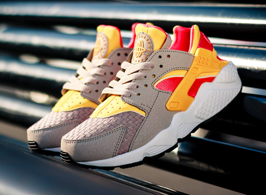 Nike Huarache Lite Orewood Brown Atomic Laser Mango 01