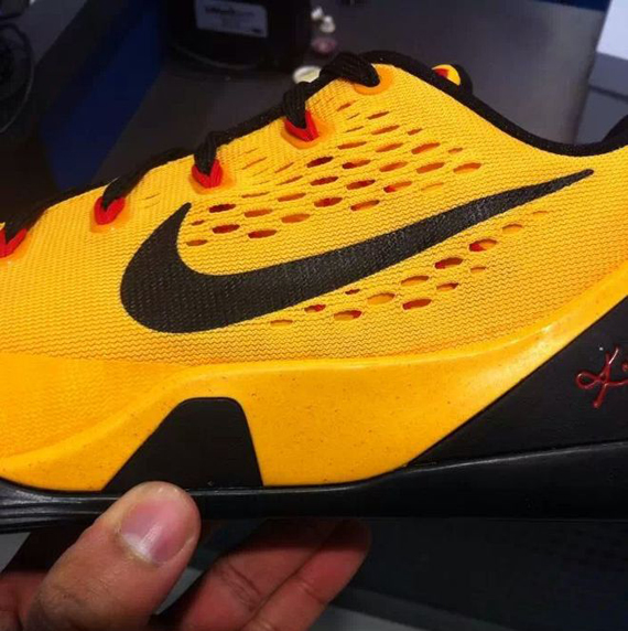 Nike Kobe 9 Low Yellow Black 1