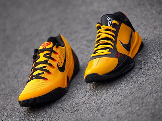 Nike Kobe Bruce Lee Comparison 2