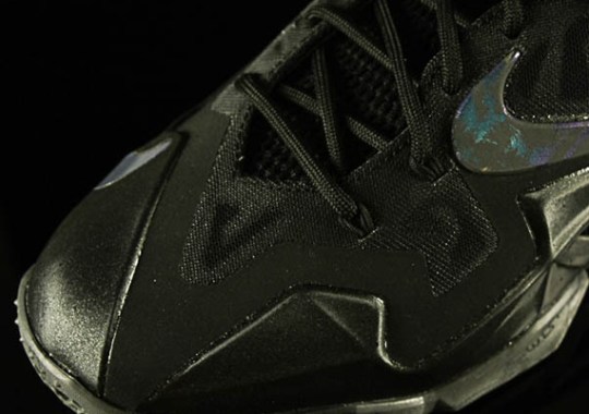 Nike LeBron 11 “Blackout” – Release Date