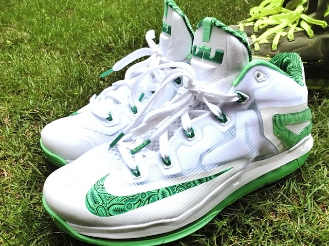 Nike LeBron 11 Low "Easter" - Release Date