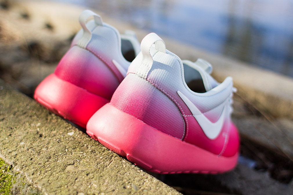 Nike Roshe Run Gradient Grey Pink 07
