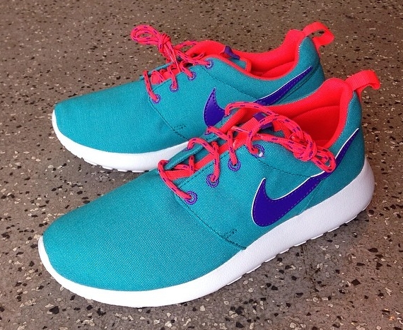 Nike Roshe Run Gs Turbo Green 03