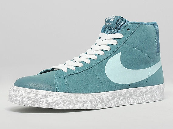 Nike Sb Blazer Mid Night Factor Glacier Blue 06