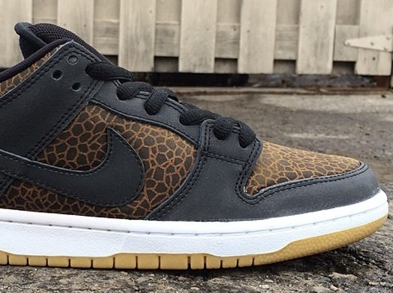 Nike SB Dunk Low “Giraffe”