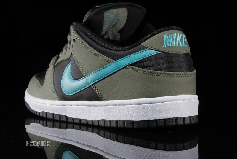 Nike Sb Dunk Low Medium Olive Turbo Green Black 05