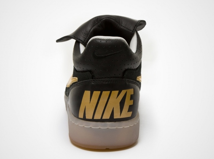 Nike Tiempo 94 Black Gold 01