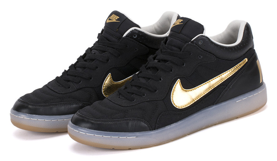 Nike Tiempo 94 Mid Black Metallic Gold 2