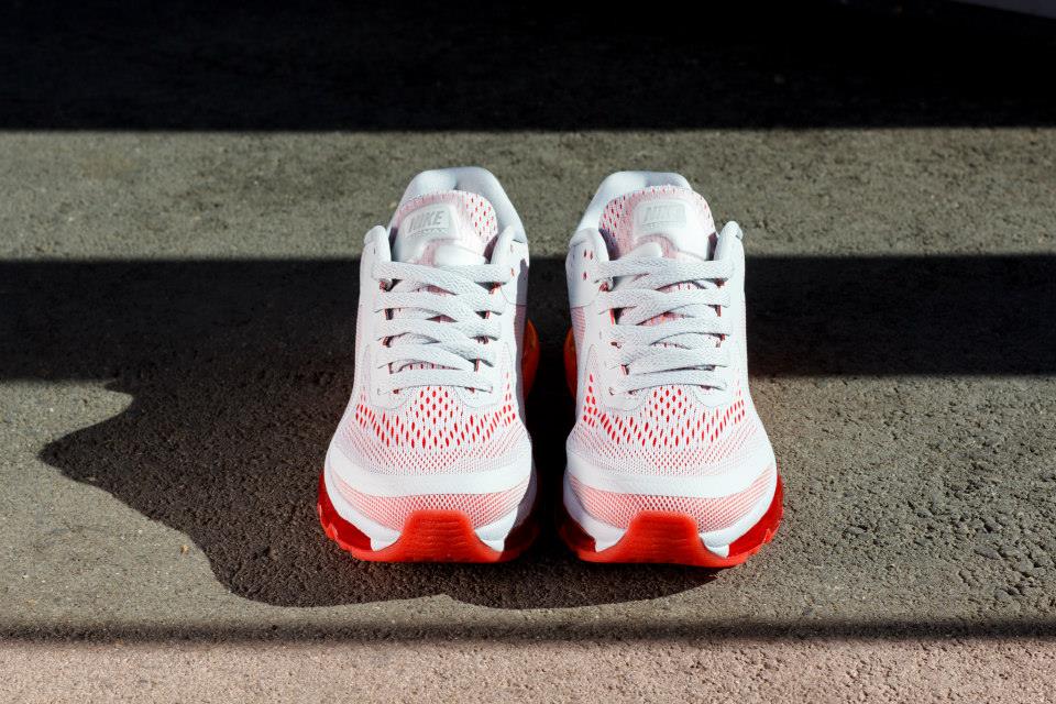 Nike Wmns Air Max 2014 Pure Platinum Laser Crimson Total Orange 05