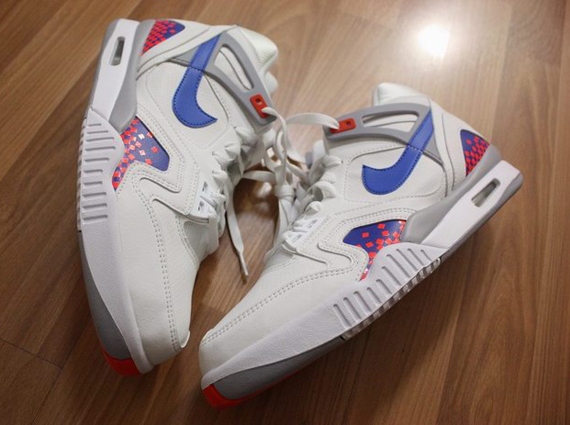 Nike Air Tech Challenge Ii White Blue Infrared