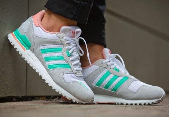 Adidas Zx 700 Womens Grey Turquoise 01