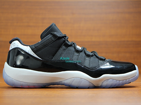 Air Jordan 11 Low Retro Infrared 23 11