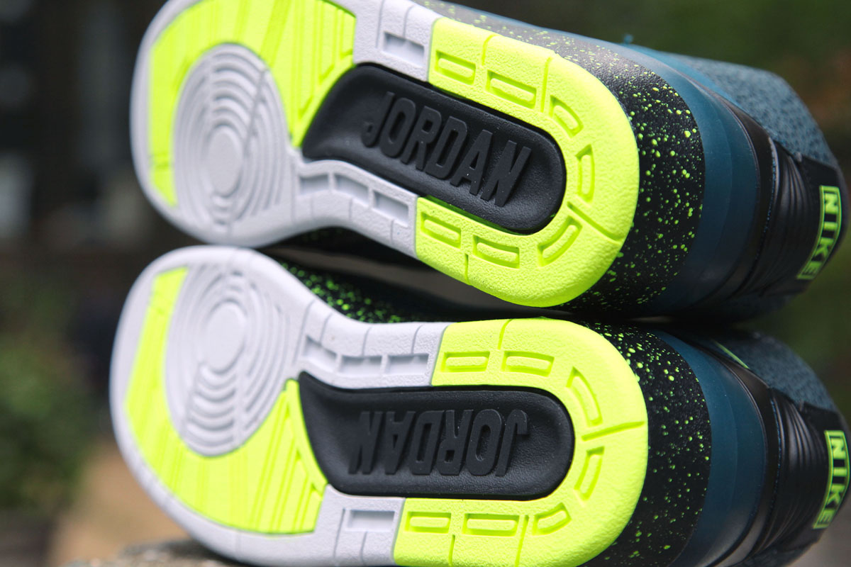 Air Jordan 2 Nightshade European Retailers Release Date 05