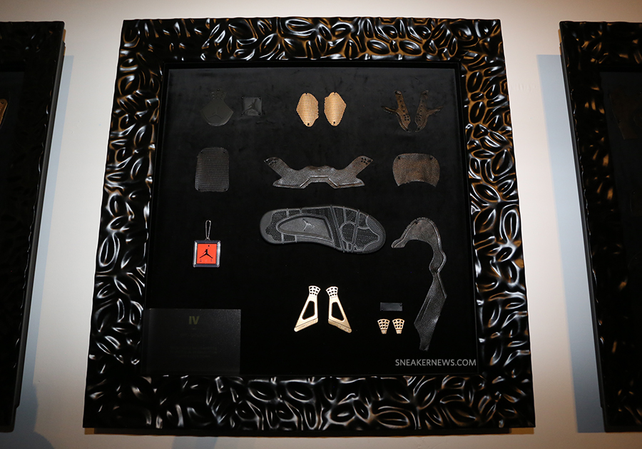 Air Jordan 4 Components