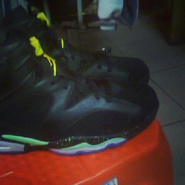 Air Jordan 6 Black Venom Green 03