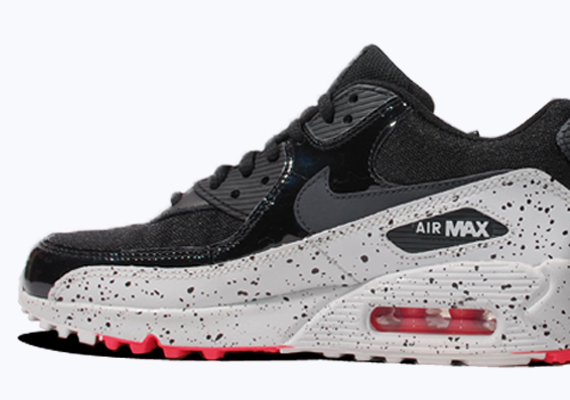 Nike Women's Air Max 90 Black - Lite Base Grey - Geranium