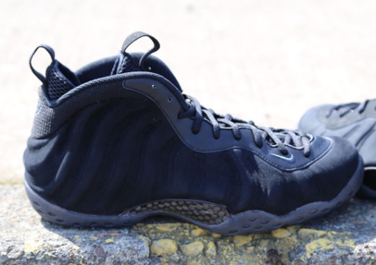 “Black Suede” Nike Air Foamposite One