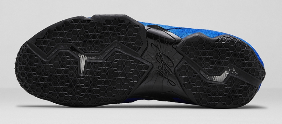 Blue Suede Lebron Xi 01