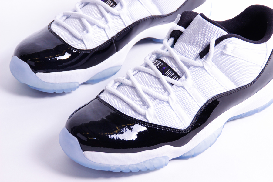 Concord Low Jordans 4