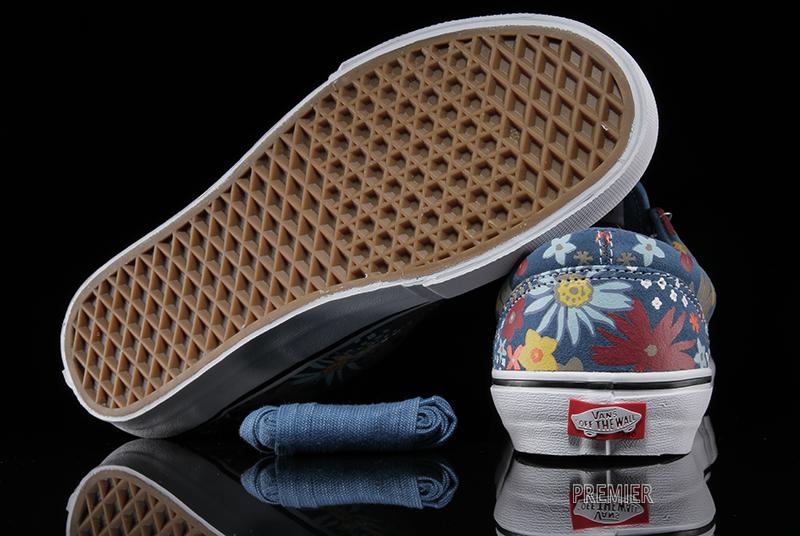 Daniel Lutheran Vans Era Pro 05
