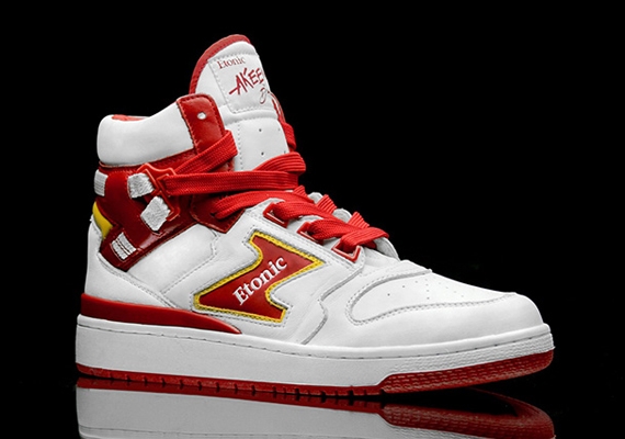 Etonic Akeem The Dream To Return