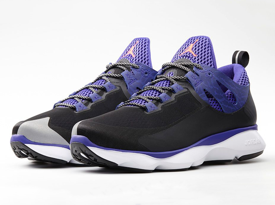 Jordan Flight Runner "Dark Concord" - Nikestore Release Info