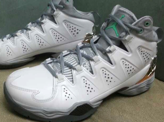 Jordan Melo M10 White Grey Green