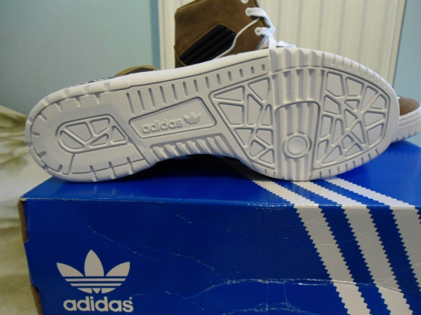 Nigo Adidas Rivalry Hi Sample 3