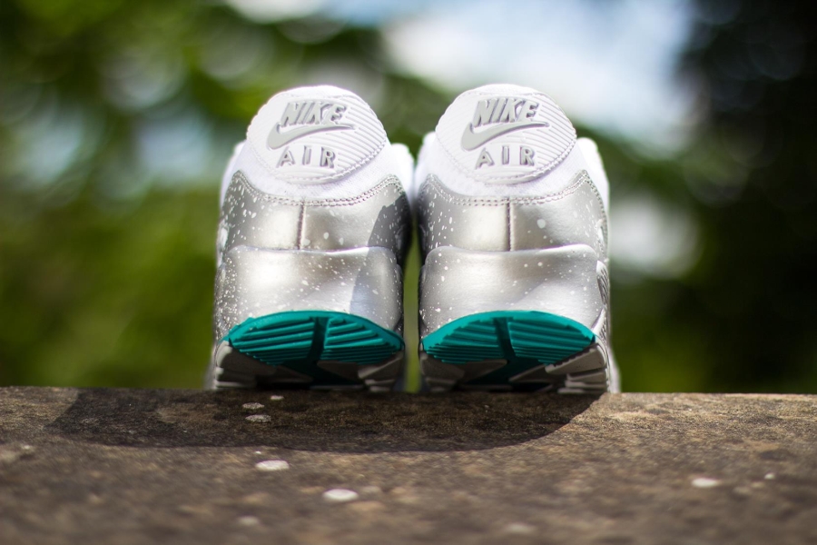 Nike Air Max 90 Speckle White Metallic Silver Turbo Green 05