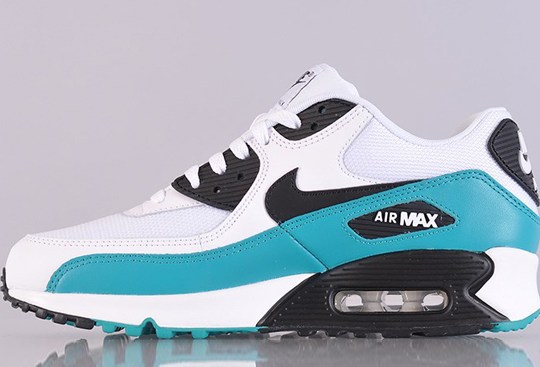 Nike Air Max 90 – White – Black – Turbo Green