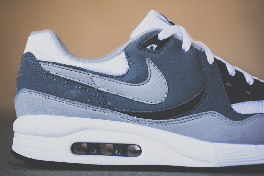 Nike Air Max Light Essential Cool Grey 05