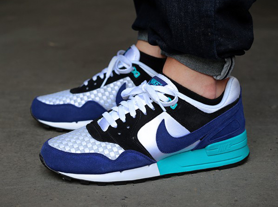 Nike Air Pegasus 89 Royal Black 01