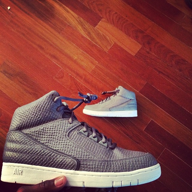 Nike Air Python Cool Grey 01