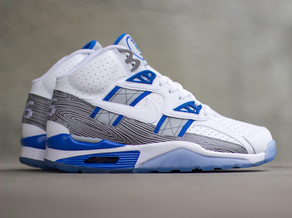 Nike Air Trainer SC High "Broken Bats" - Release Date