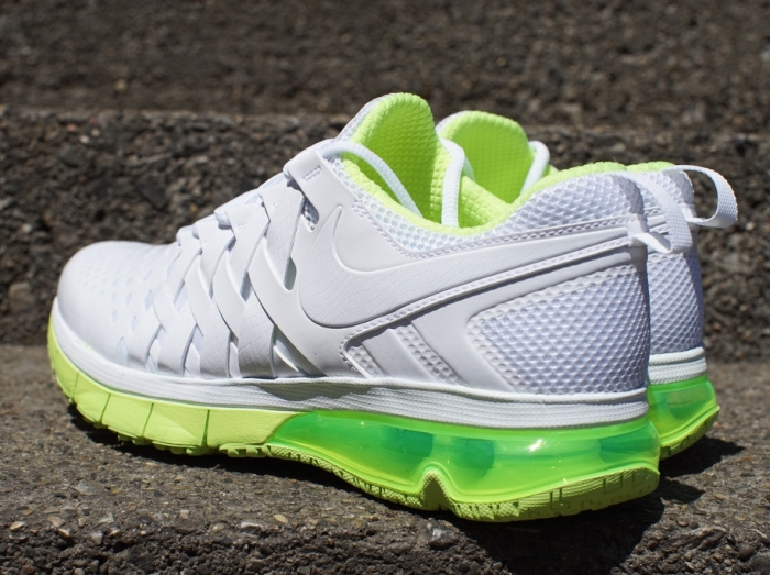 Nike Fingertrap Max NRG - White - Volt