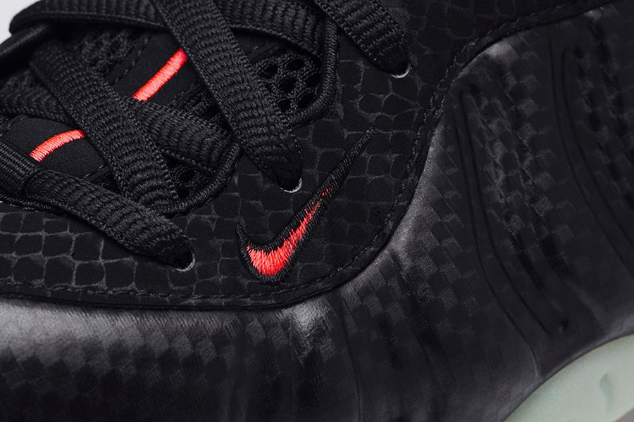 Nike Foamposite Carbon Fiber Snakeskin 10