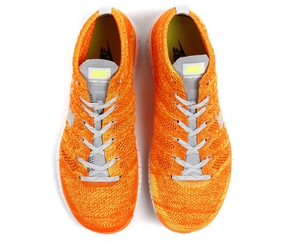 Nike Free Flyknit Chukka Orange Volt 3