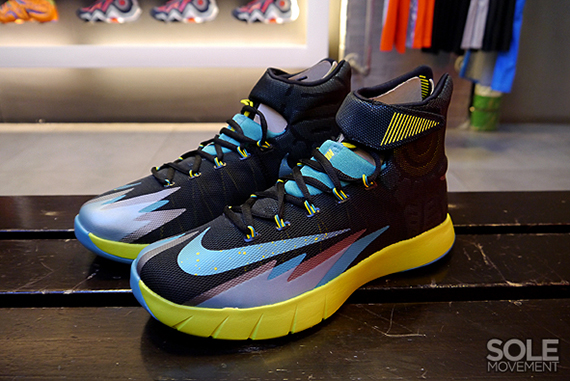 Nike Hyperrev Black Blue Yellow 2