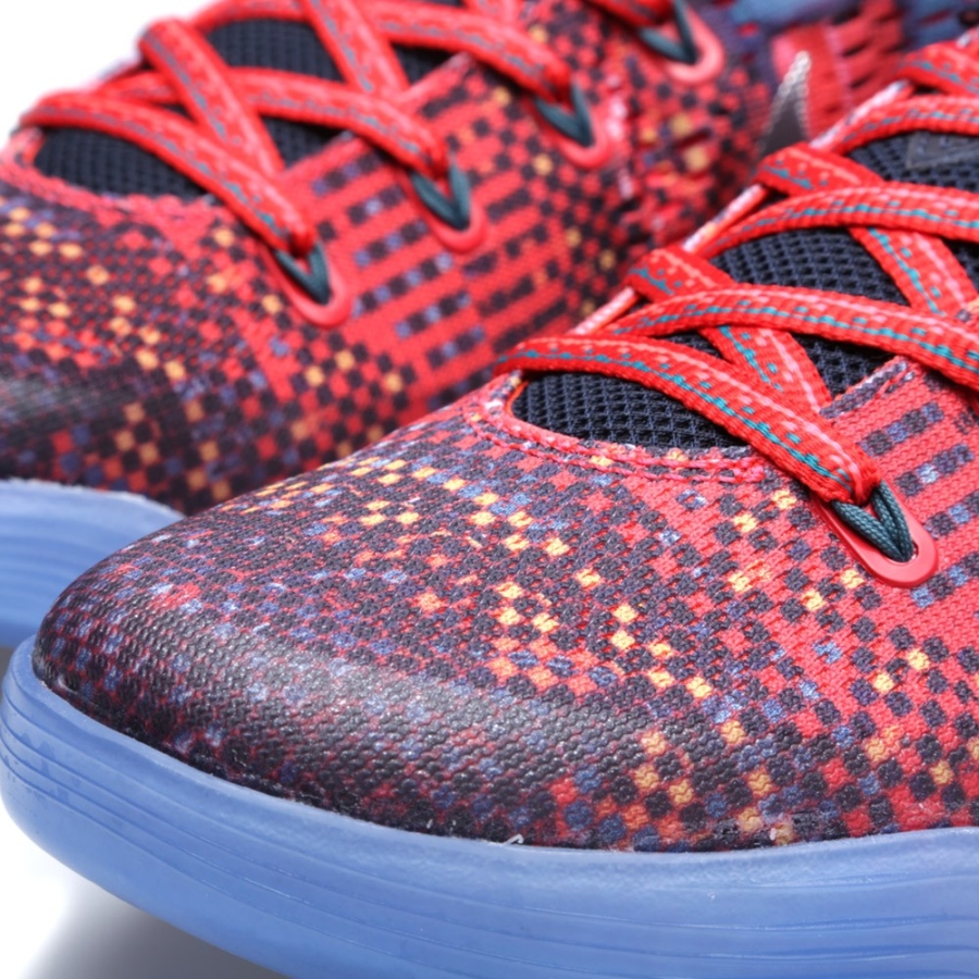 Nike Kobe 9 Em Laser Crimson Reflecitve Silver Obsidian 04