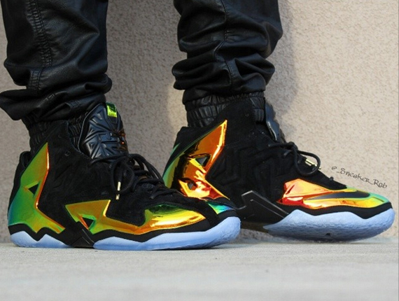 Nike Lebron 11 Ext Kings Crown On Feet 1