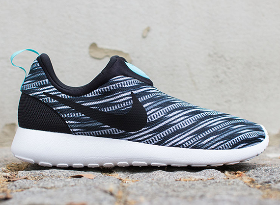 Nike Roshe Run Slip On GPX – Black – White