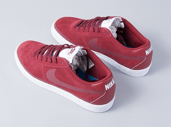 Nike Sb Bruin Se Team Red 07