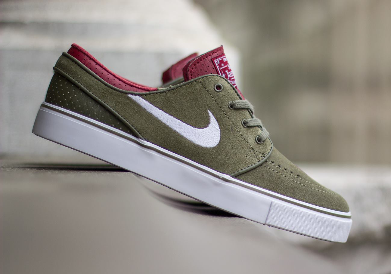 Nike SB Stefan Janoski - Medium Olive - White - Team Red