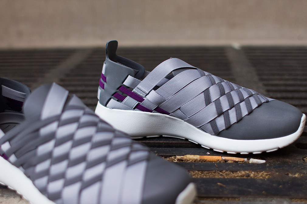Nike Wmns Roshe Run Woven 2 0 Cool Grey Grape 04