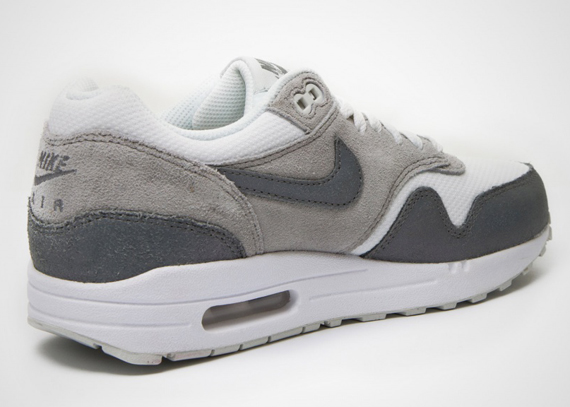 Nike Womens Air Max 1 Light Grey 4